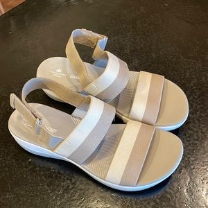 Clark Sandals